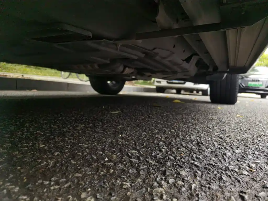Jeep Grand Cherokee (Import) — миниатюра 19