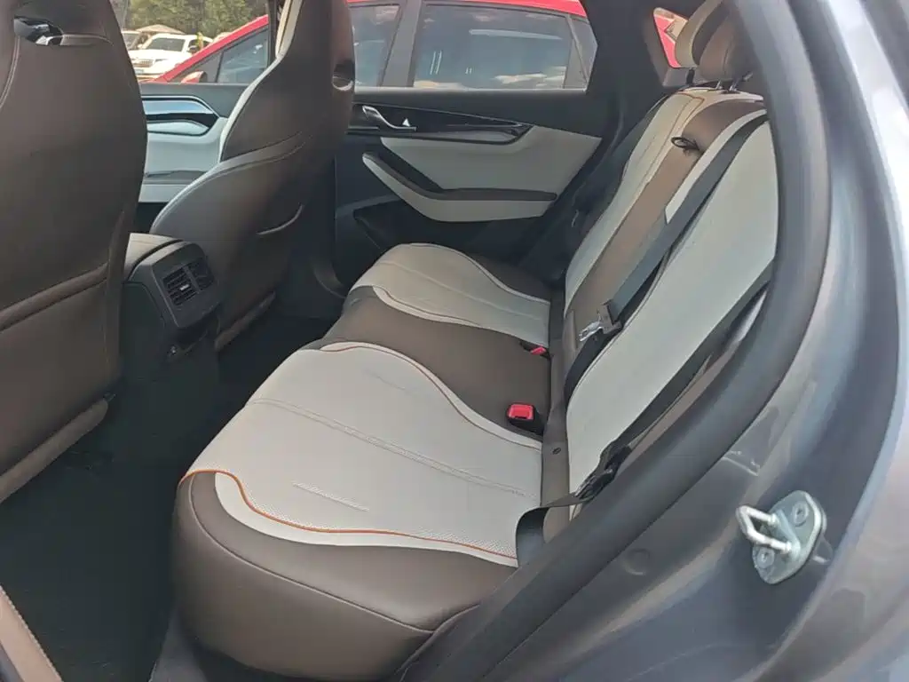 BYD Qin PLUS — миниатюра 17