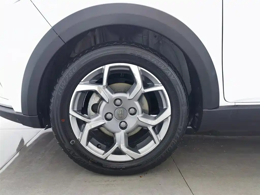 GEELY AUTOMOBILE VISION X1