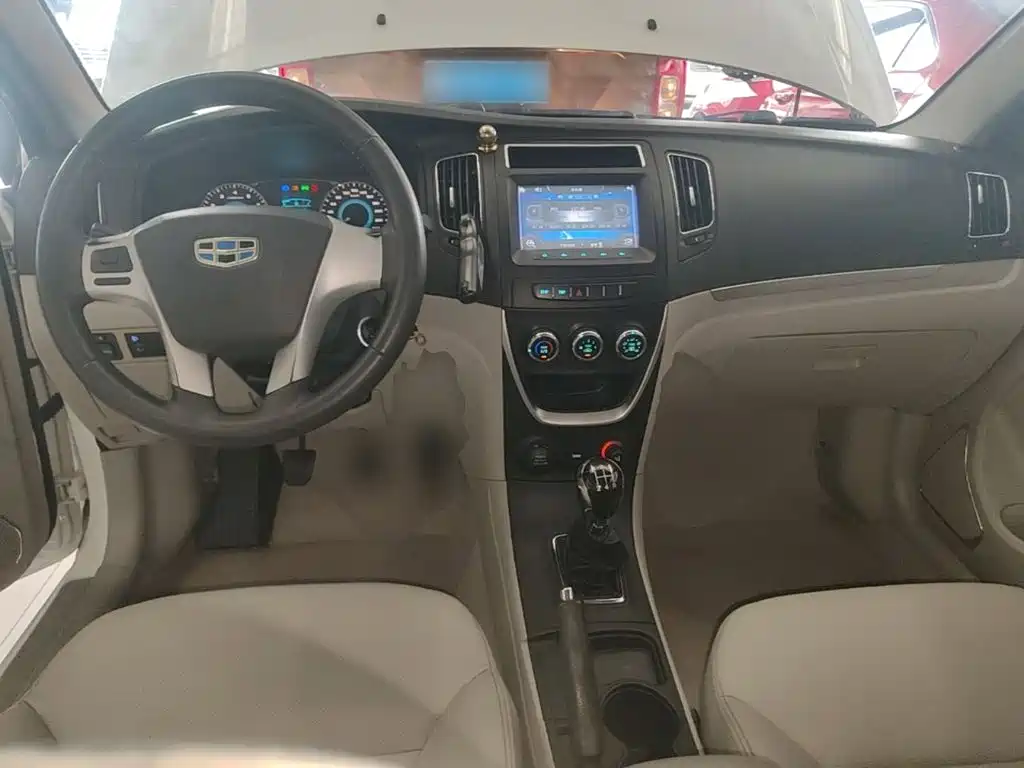 Geely Vision — миниатюра 10