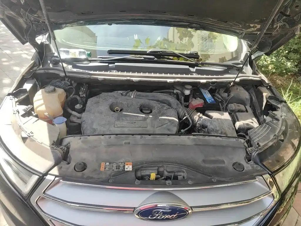 Ford Edge — миниатюра 11