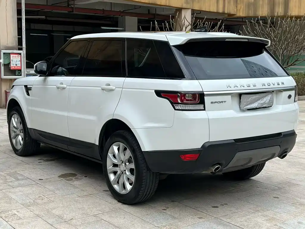 Land Rover Sport - фото 9