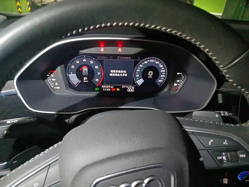 Audi Q3 — миниатюра 12
