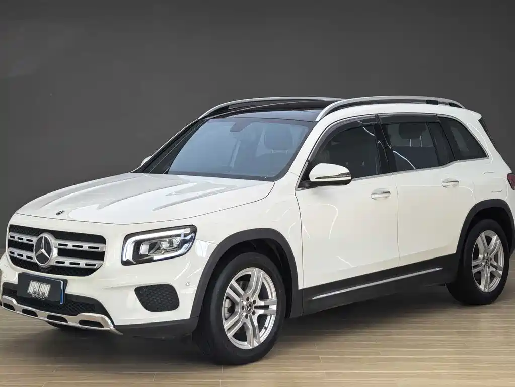 Mercedes-Benz GLB 2021