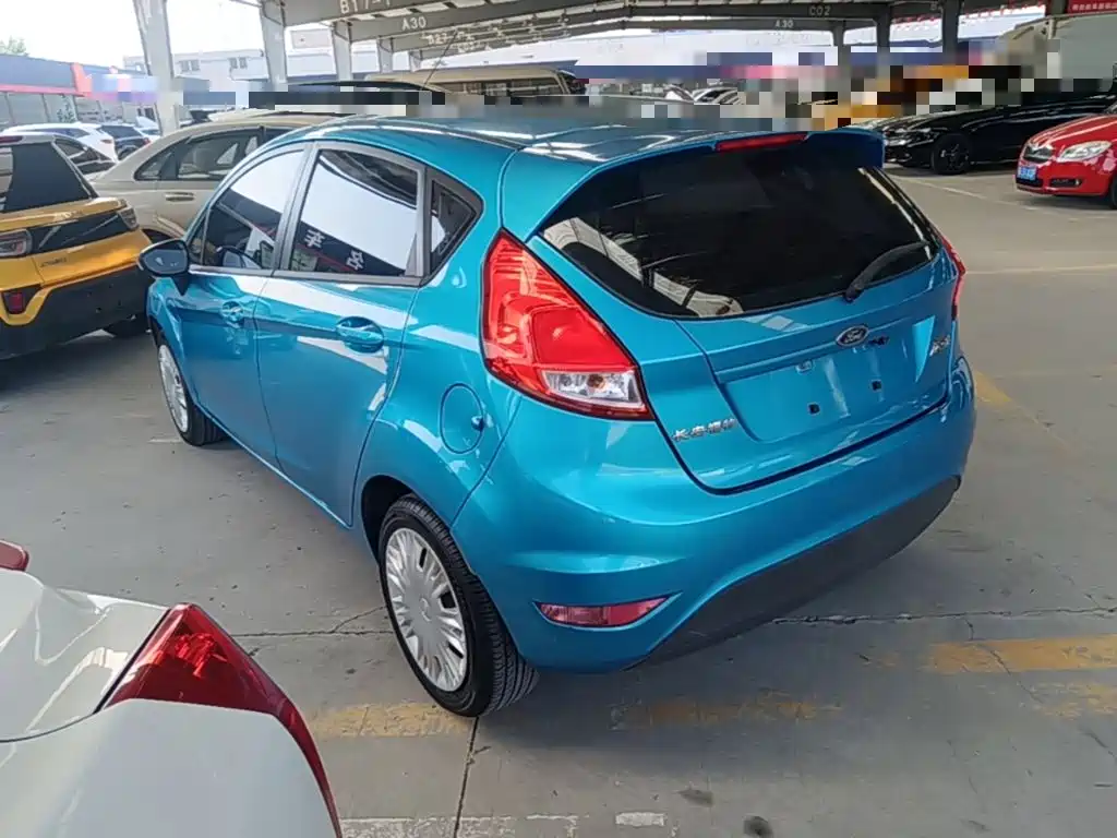 Ford Fiesta — миниатюра 5