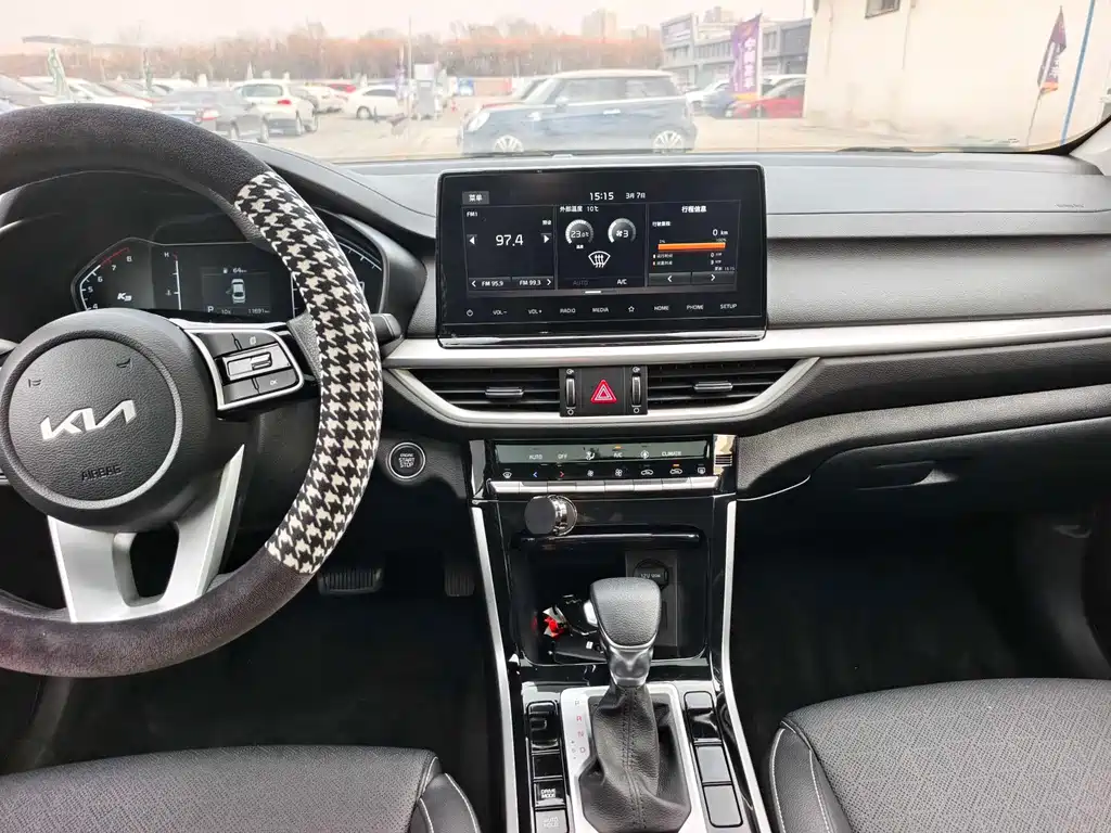 Kia K3 — миниатюра 13