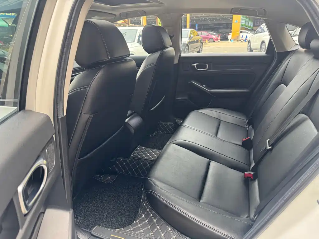Honda Civic — миниатюра 5