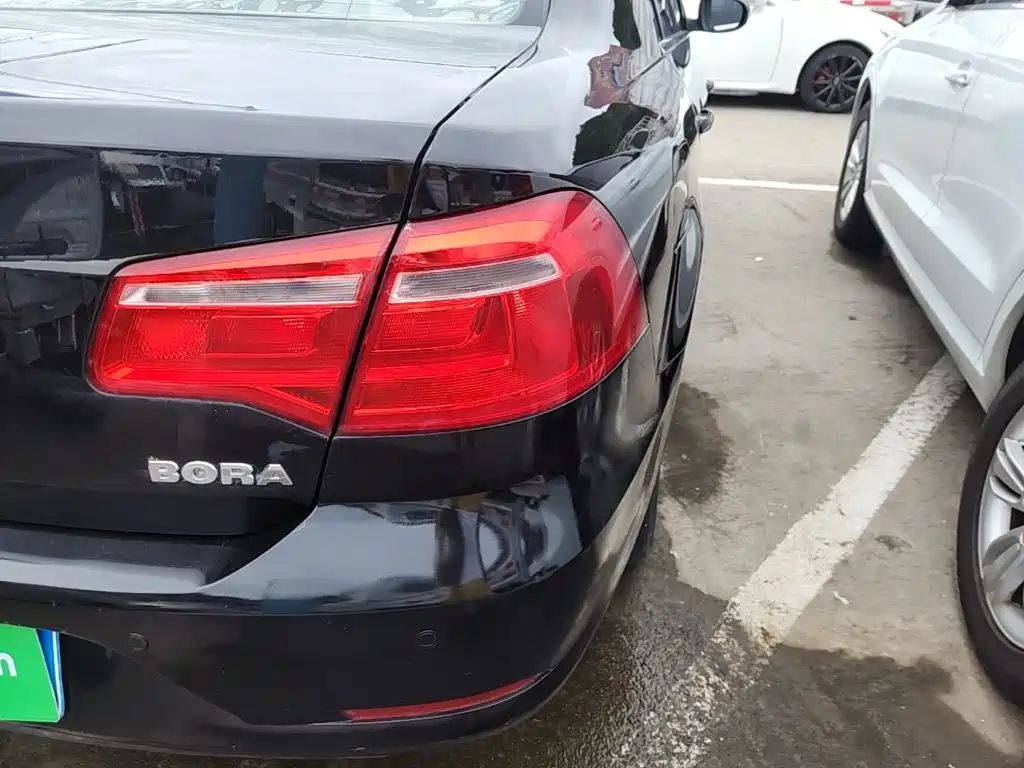 Volkswagen Bora — миниатюра 8