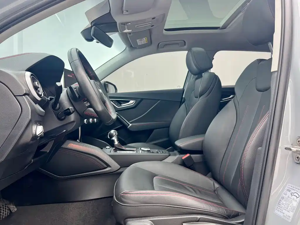 Audi Q2L — миниатюра 10