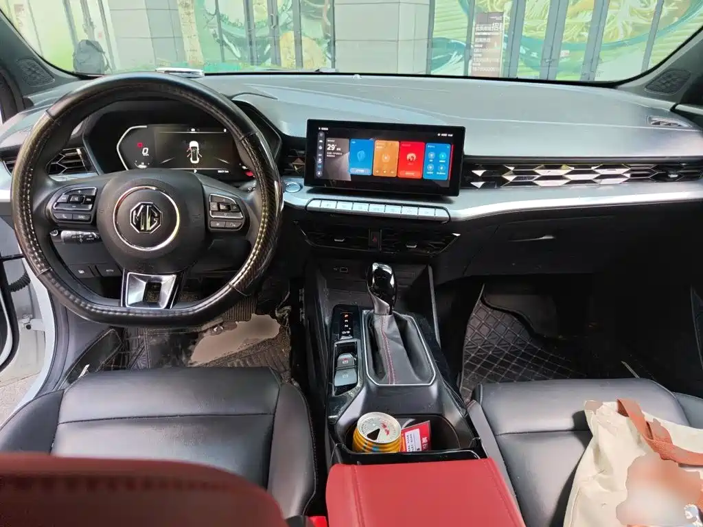 MG MG5 — миниатюра 5
