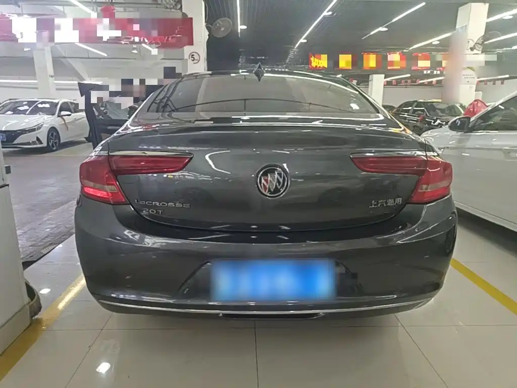 Buick LaCrosse — миниатюра 6
