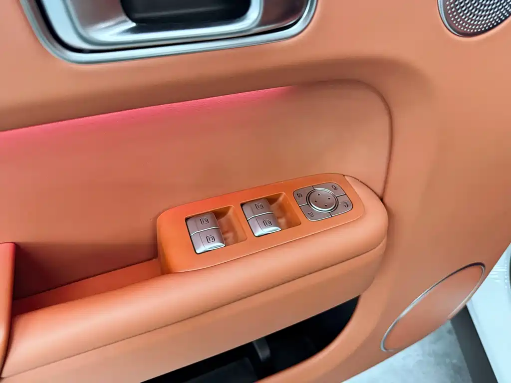 Li Auto Li L7 — миниатюра 16