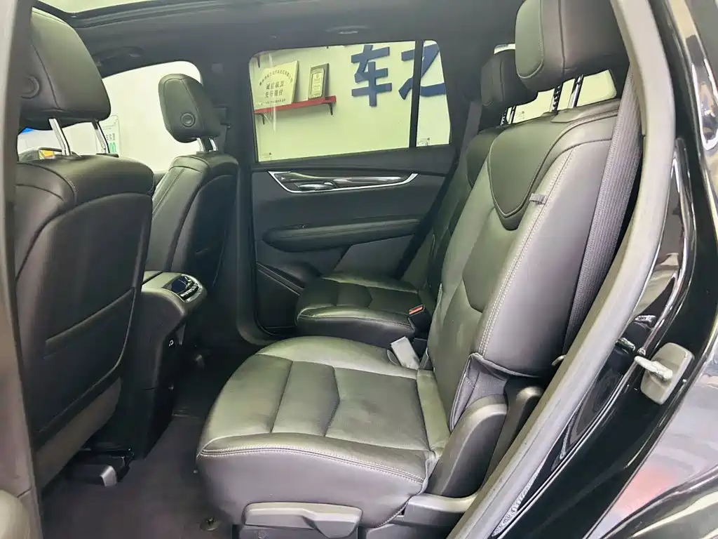 Cadillac XT6 — миниатюра 22