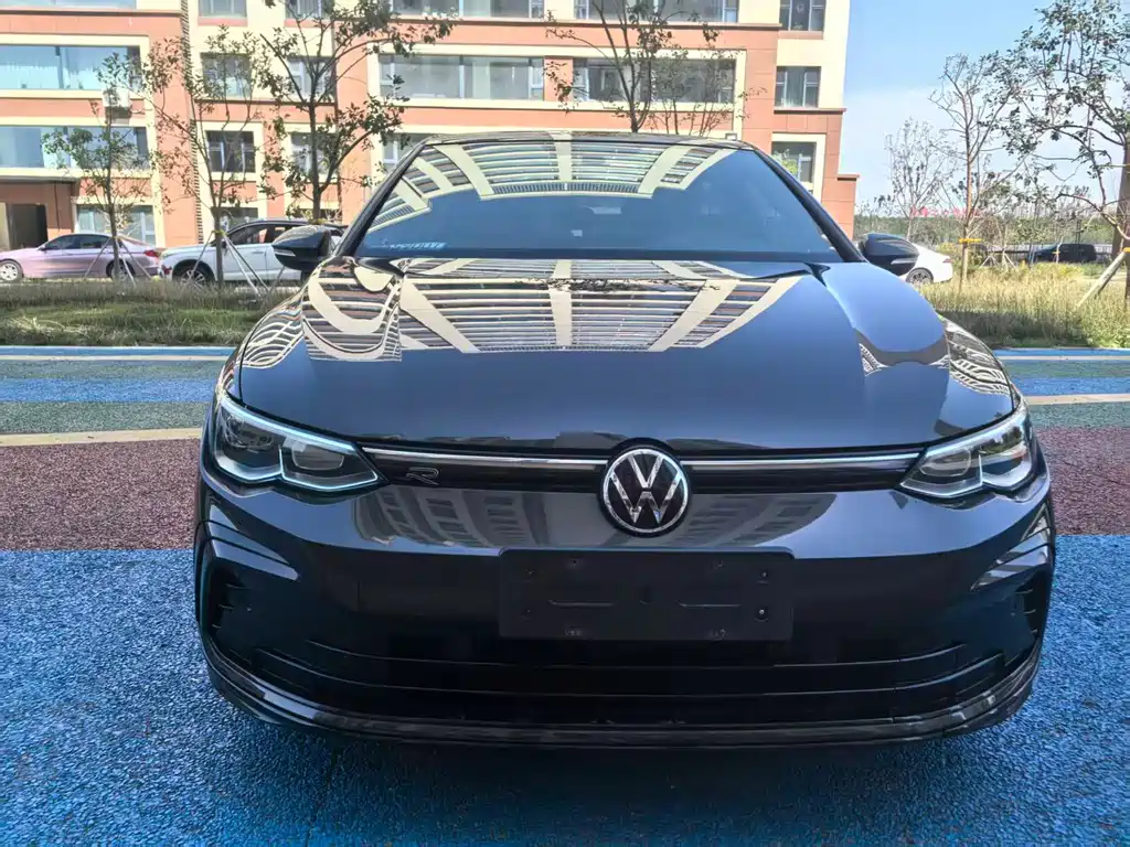 Volkswagen Golf — миниатюра 2