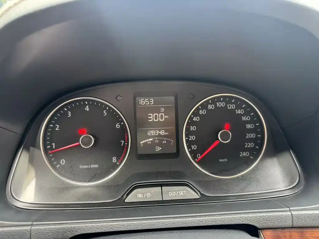 Volkswagen Lavida — миниатюра 15