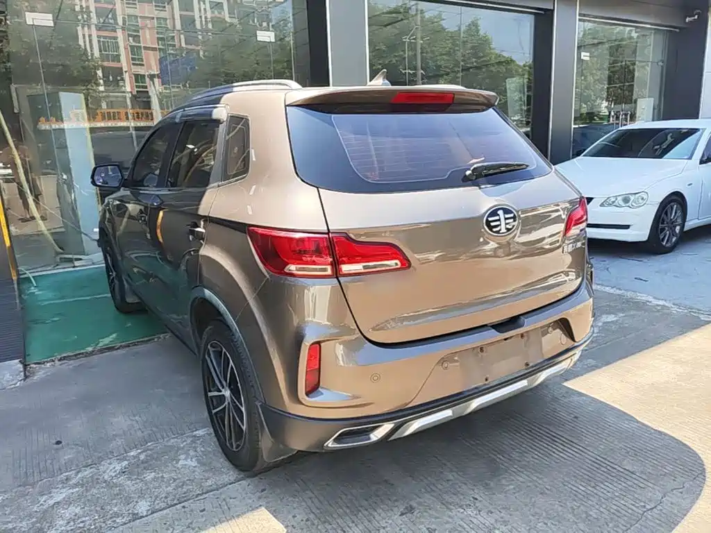 Bestune X40 — миниатюра 5