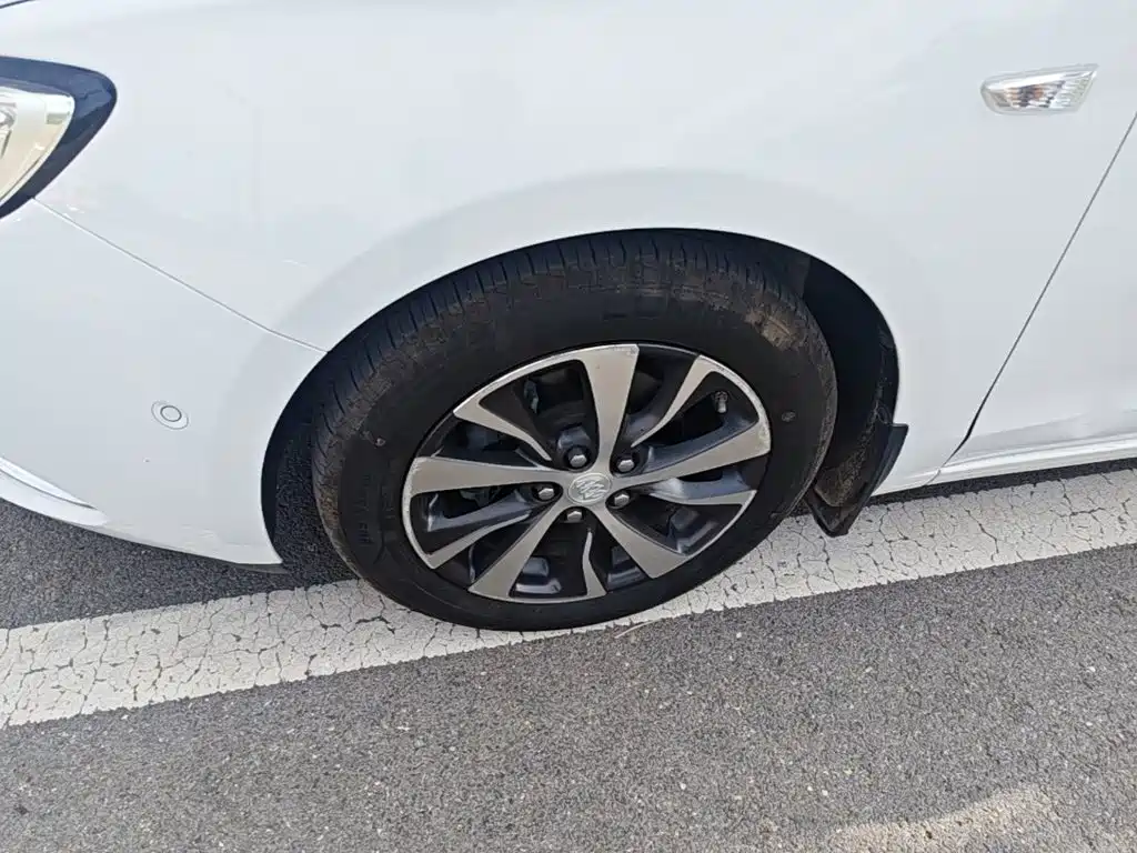 Buick Excelle — миниатюра 23