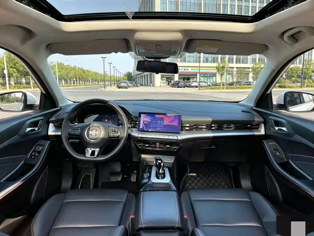 MG MG5 — миниатюра 9