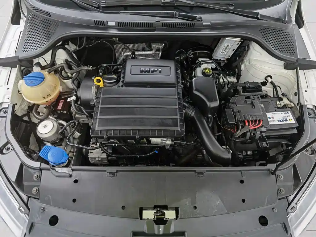 Skoda Rapid — миниатюра 6