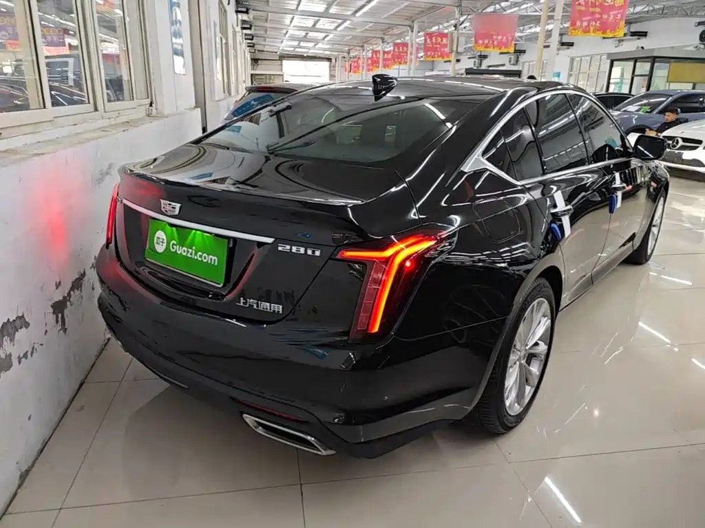 Cadillac CT5 — миниатюра 7