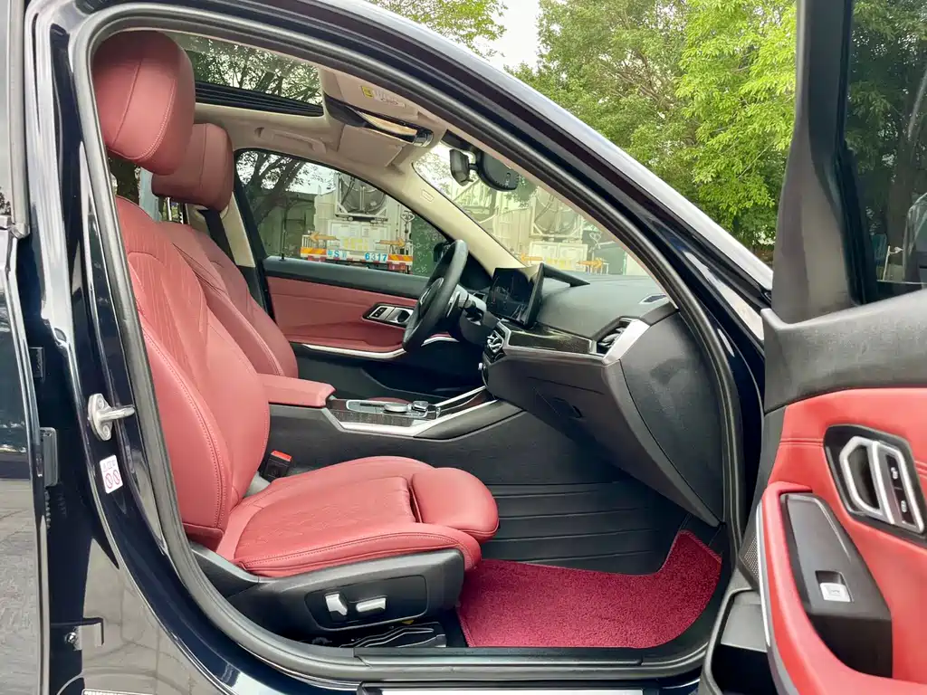 BMW 3 Series 3 2023 325Li M Sport