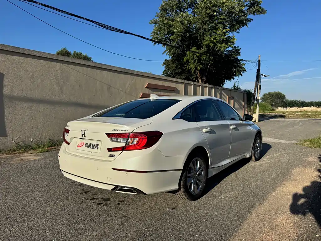 Honda Accord — миниатюра 4