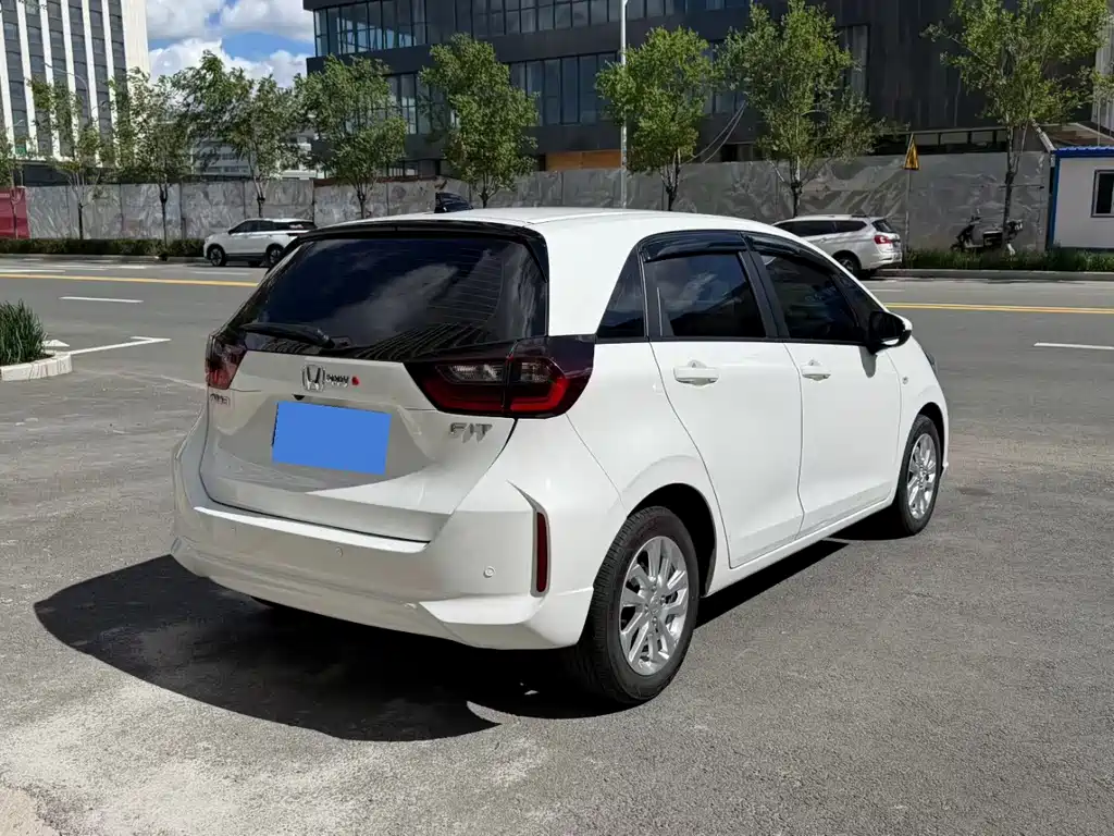 Honda Fit — миниатюра 5