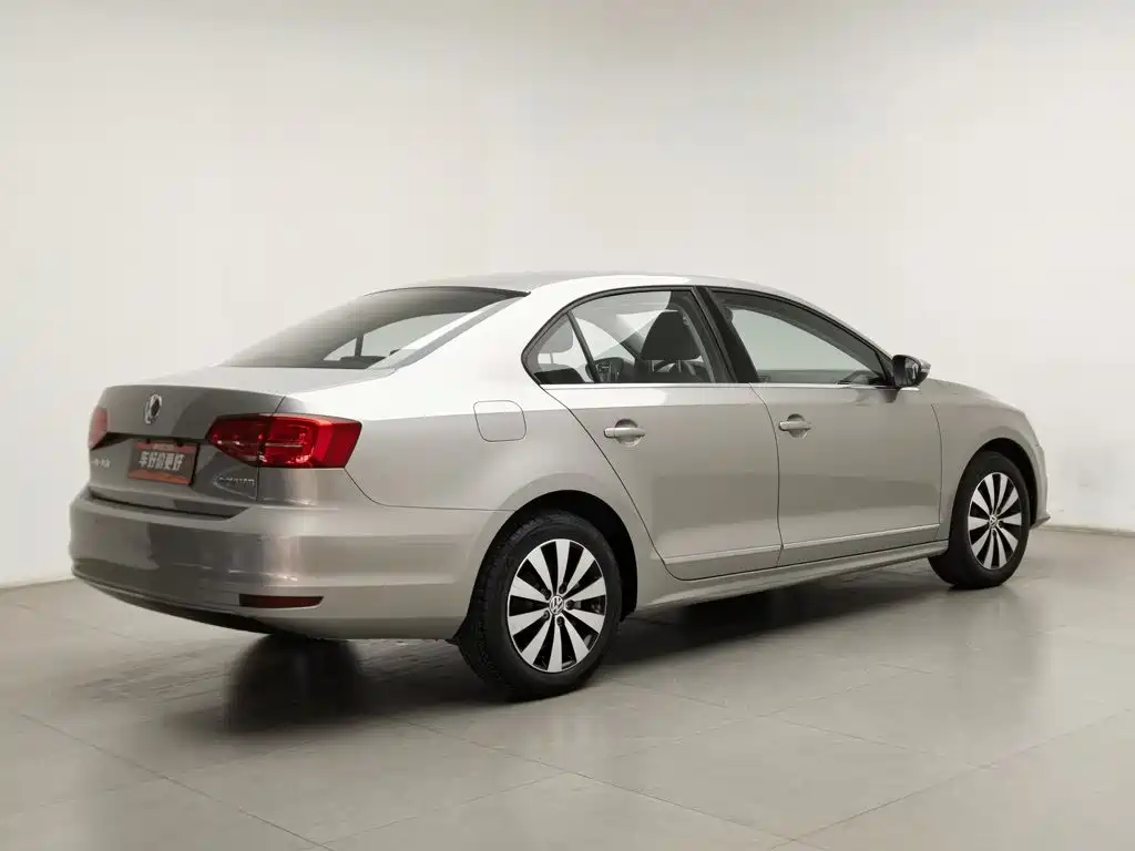 Volkswagen Sagitar — миниатюра 2