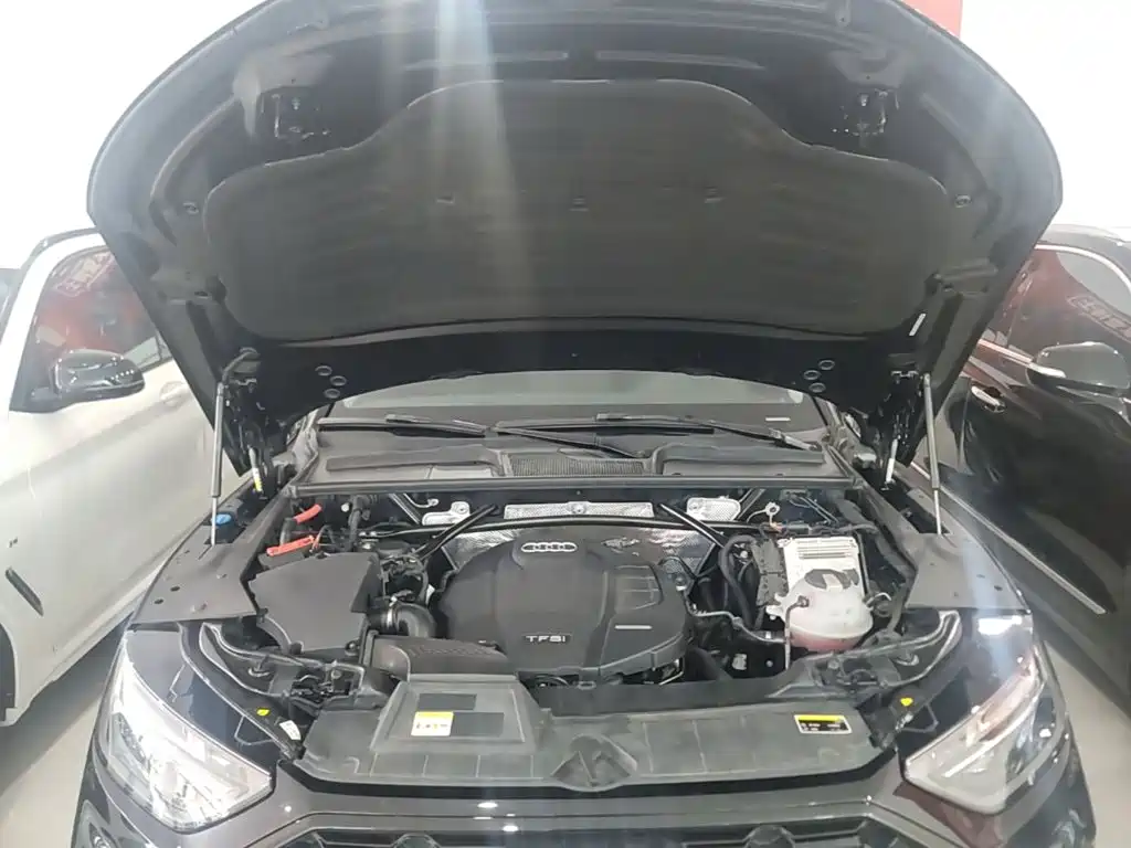 Audi Q5L — миниатюра 20