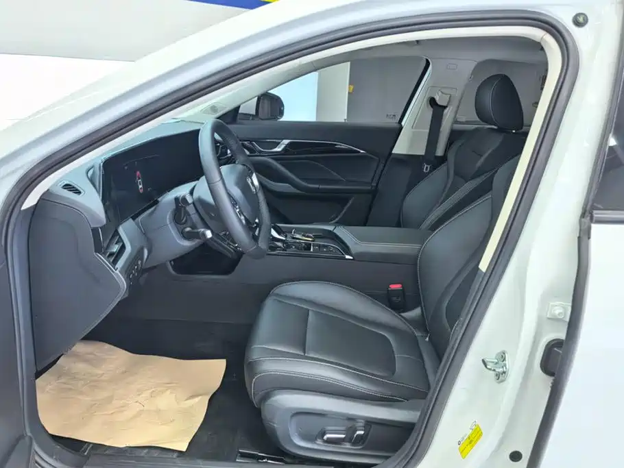 Bestune B70 2022 1.5T AT Premium