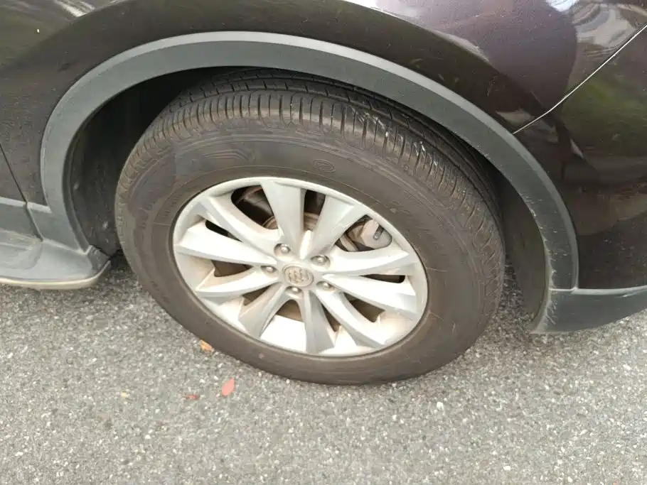 Buick Envision Plus — миниатюра 6