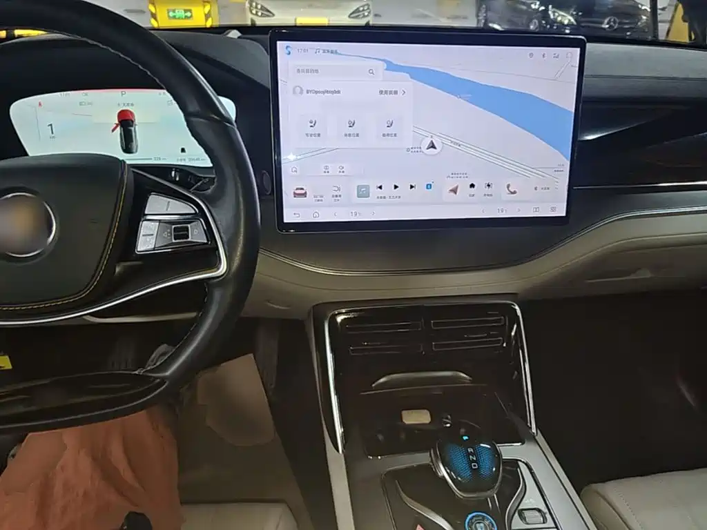 BYD Tang New Energy — миниатюра 10