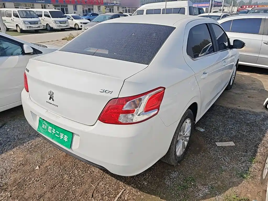 Peugeot 301 — миниатюра 7