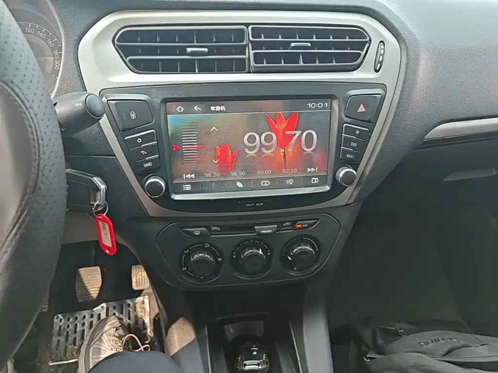 Peugeot 301 — миниатюра 13