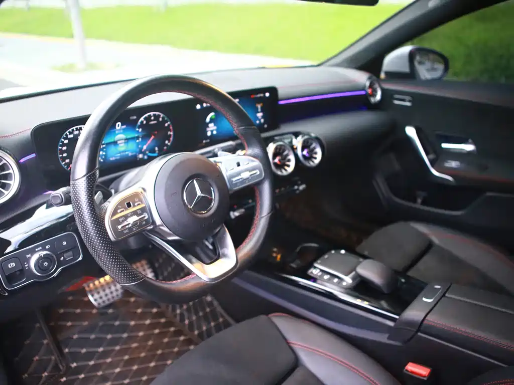Mercedes-Benz CLA (Import) — миниатюра 7