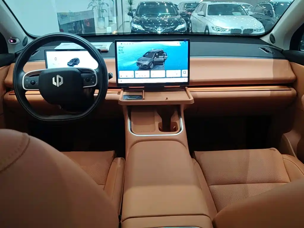 Leapmotor C16 2026 280 6 мест