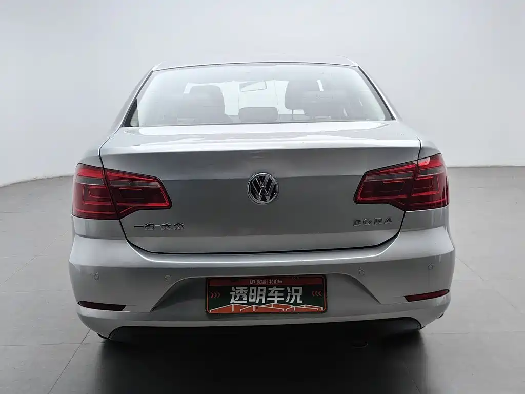 Volkswagen Bora — миниатюра 4