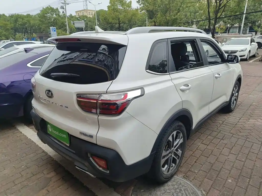 Kia Sportage — миниатюра 7