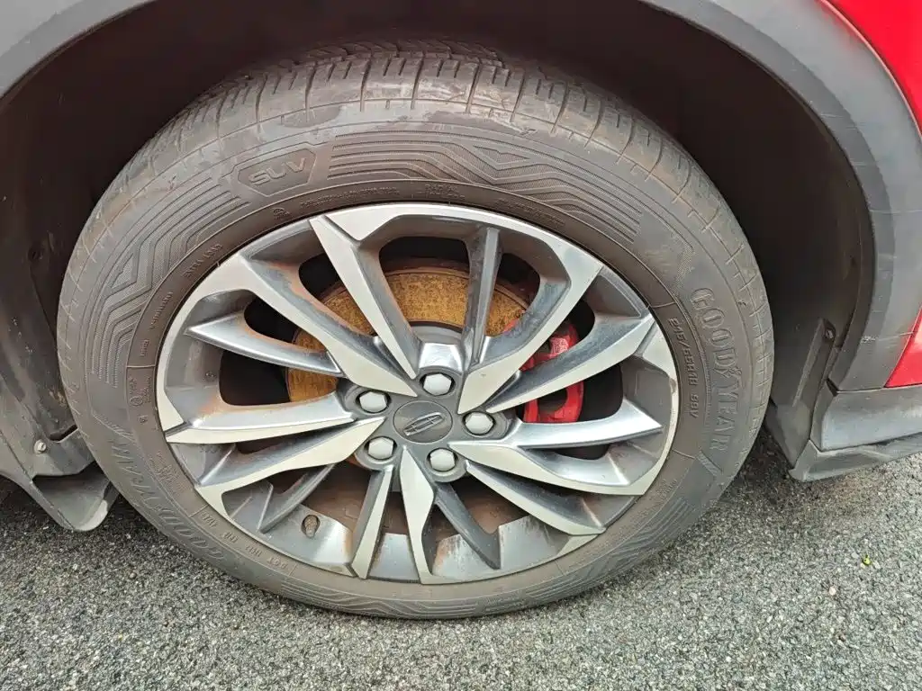 Geely Binyue — миниатюра 24