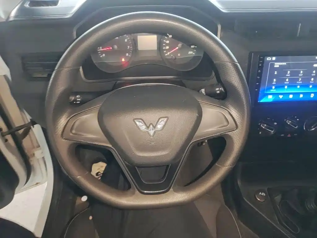 Wuling Hongguang PLUS — миниатюра 11