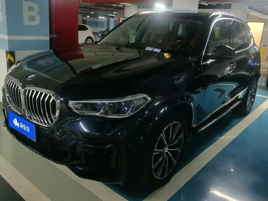BMW X5 (Import)
