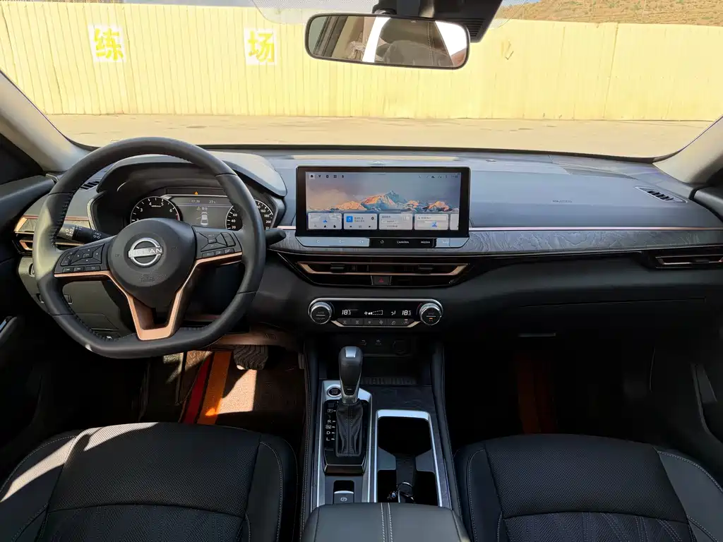 Nissan Teana — миниатюра 8
