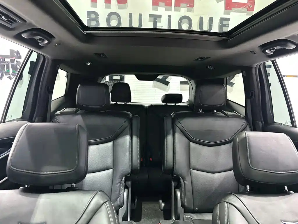 Cadillac XT6 — миниатюра 16