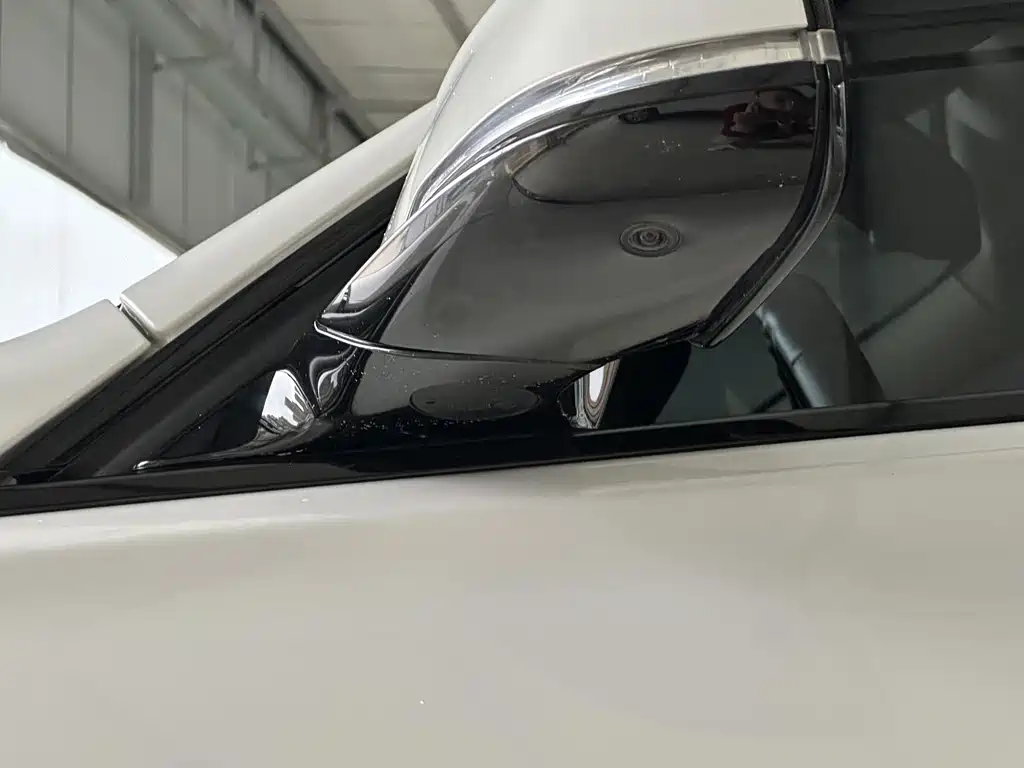 BMW 3 Series — миниатюра 13