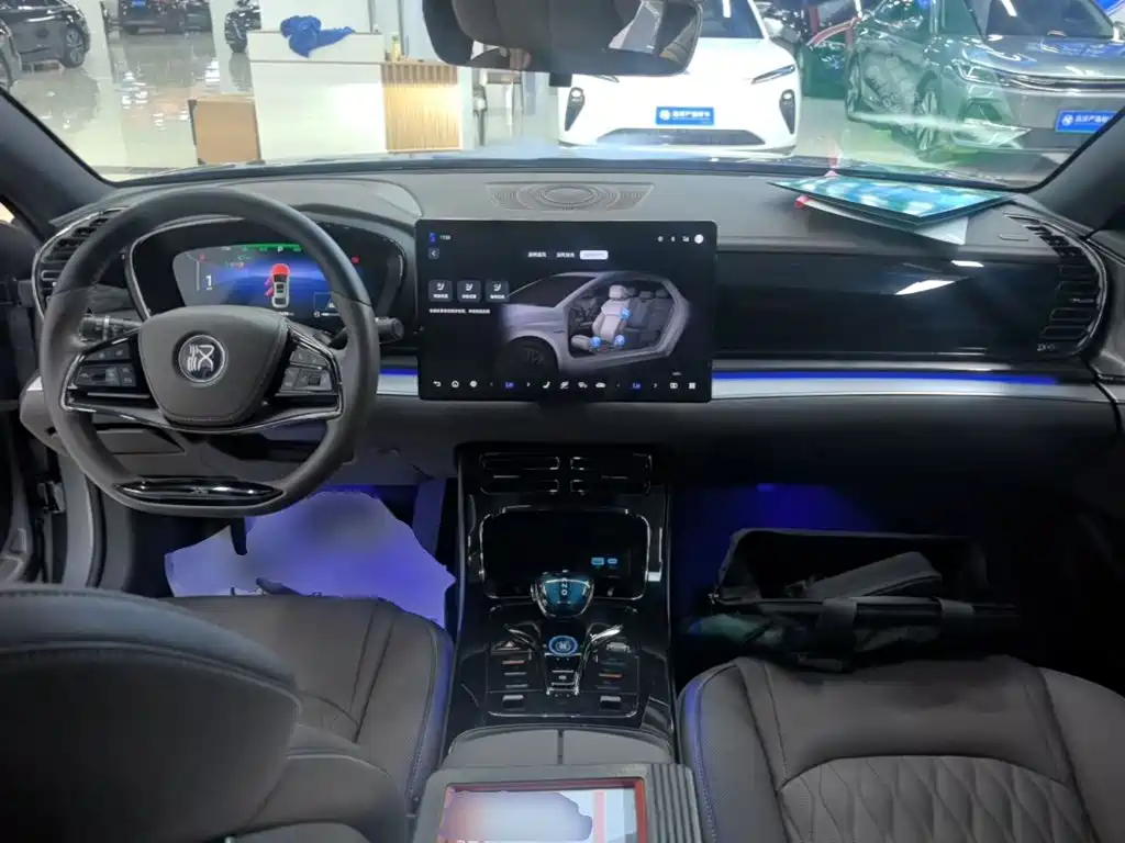 BYD Han — миниатюра 10
