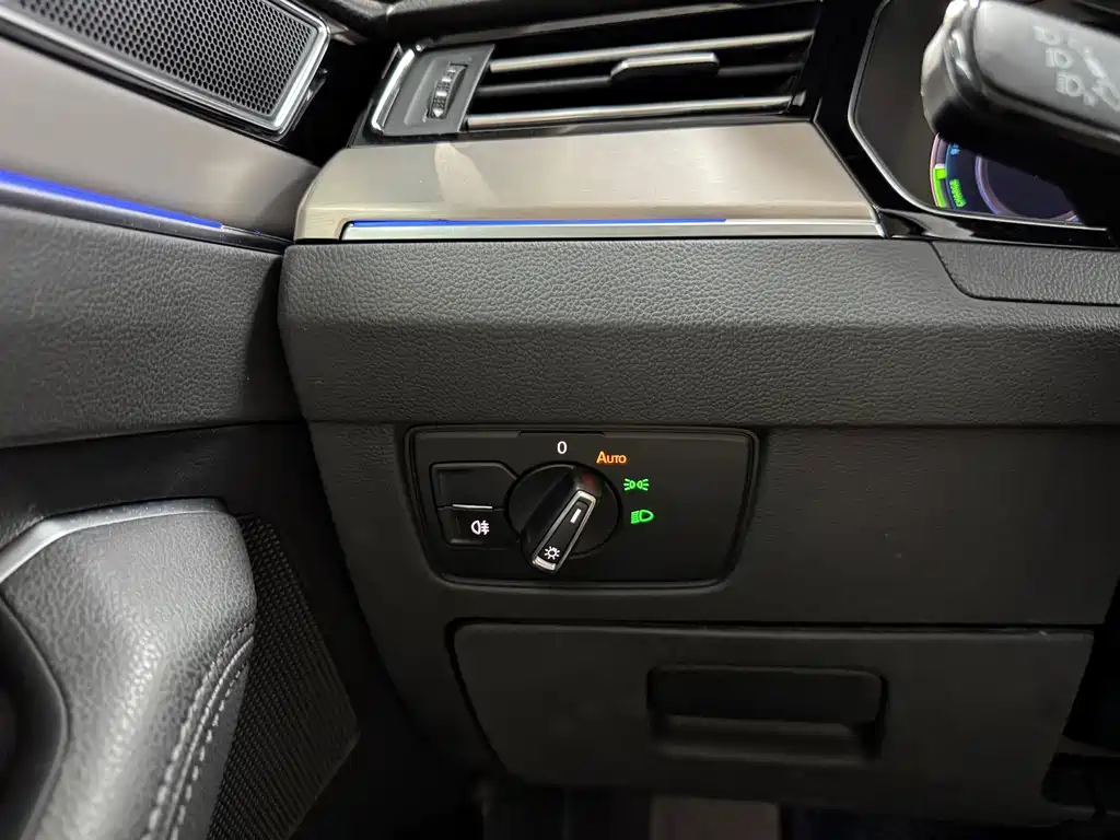 Volkswagen Viloran New Energy — миниатюра 12