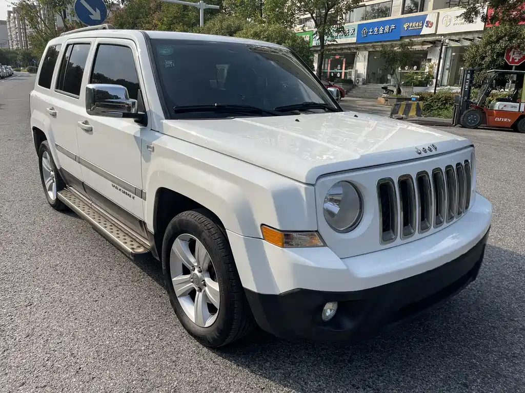 Jeep Patriot — миниатюра 11