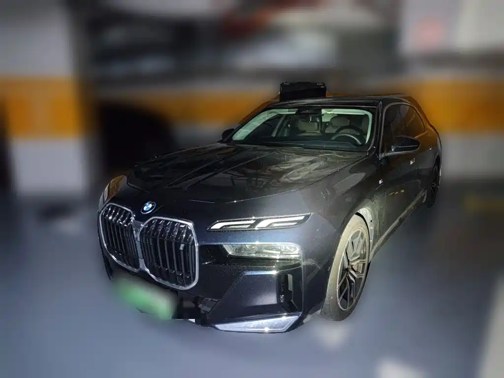 BMW i7 — миниатюра 2