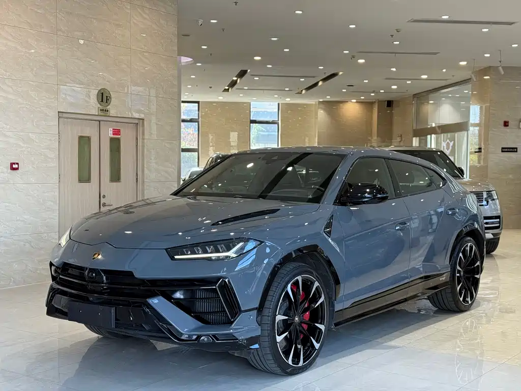 Купить Lamborghini Urus
