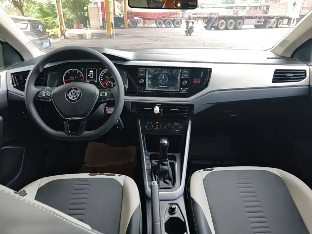 Volkswagen Polo — миниатюра 10